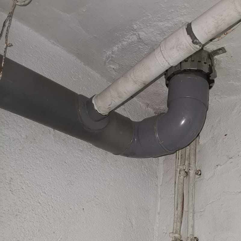 Collarin de sellado de pasos intumescente, par el servicio de sellado de pasos de Ragersire en su web